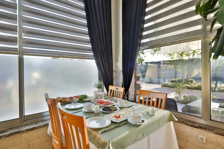 Adalya Oznil Otel