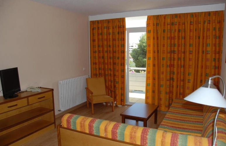 1 Bedroom Double Apartment with balcony