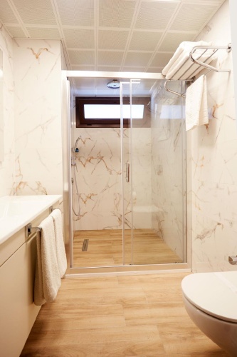 Deluxe Double room with city view