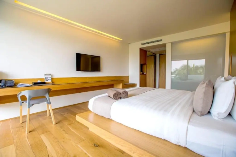Deluxe Double room with balcony