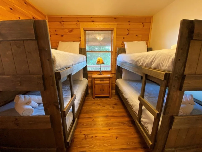 Game Keeper - 3 Br Cabin
