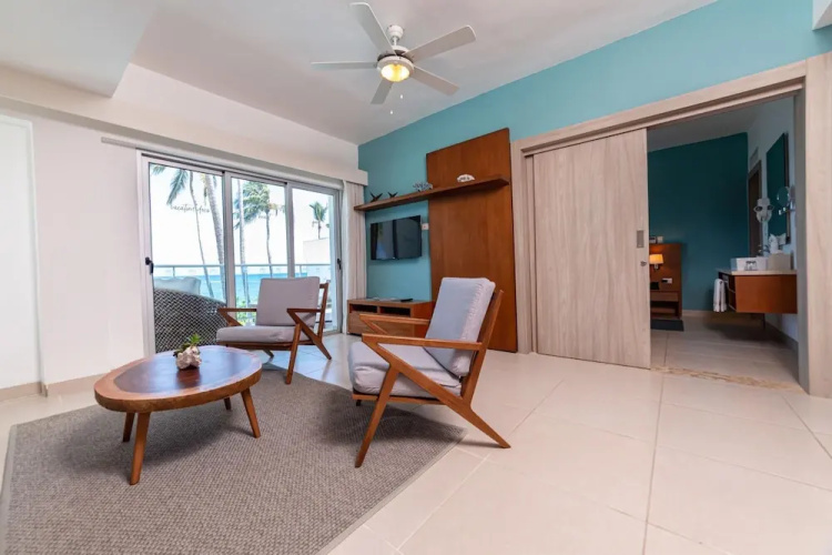 Outstanding 1 Bedroom Apartment Ocean View D