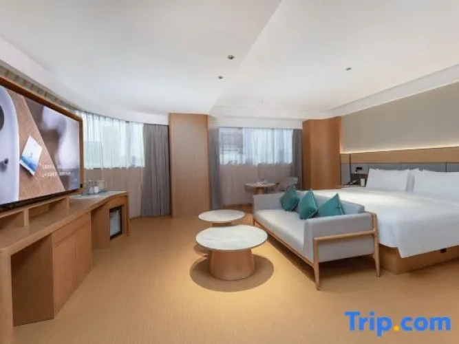 Standard Double room with view