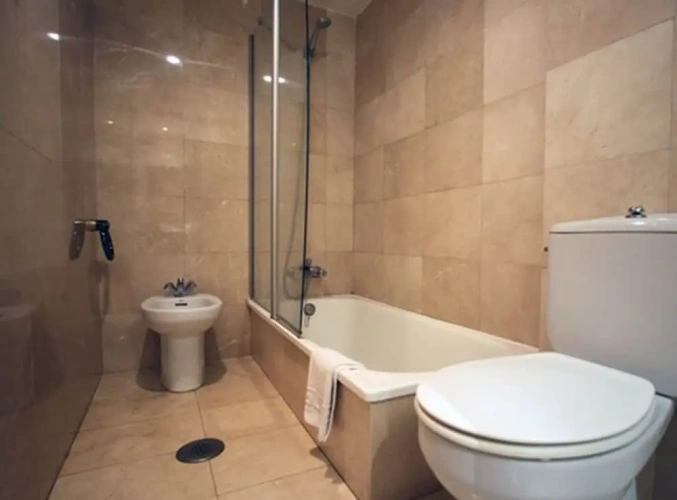 2 Bedrooms Apartment with view