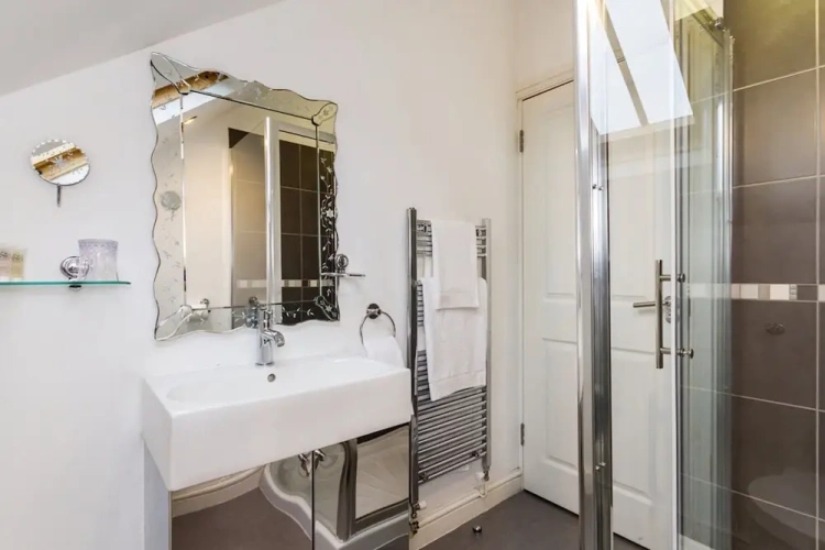 Luxury Apartment