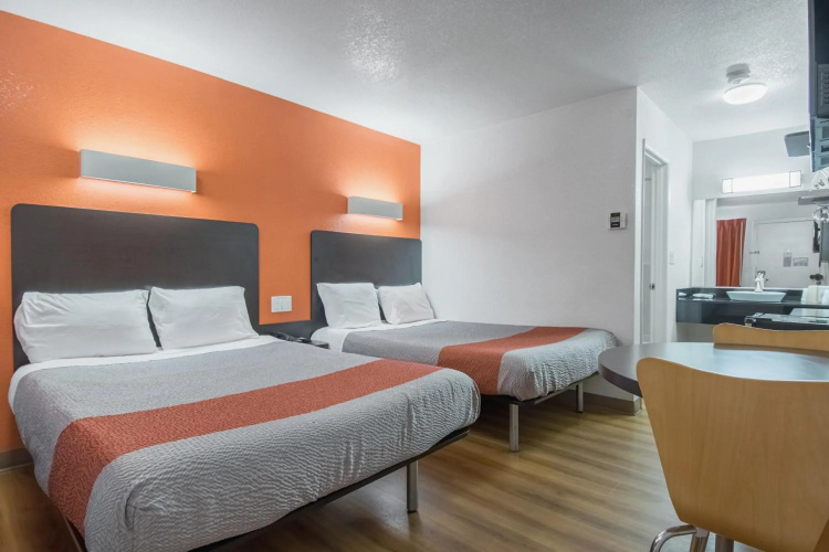 Econo Lodge Bakersfield