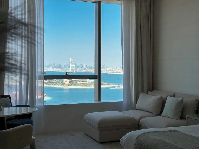 Luxury Studio