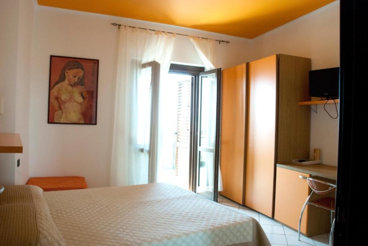 Standard Double room with balcony and with sea view