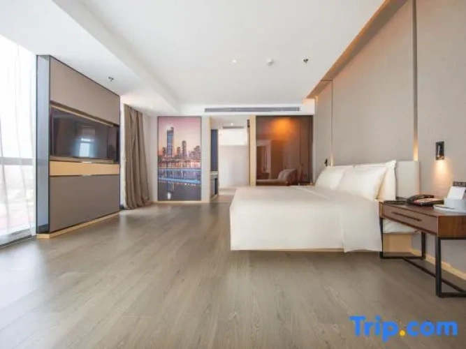 Premier Suite