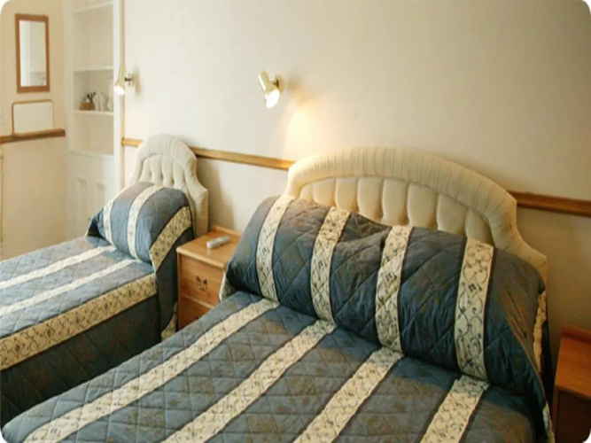Queens Hotel