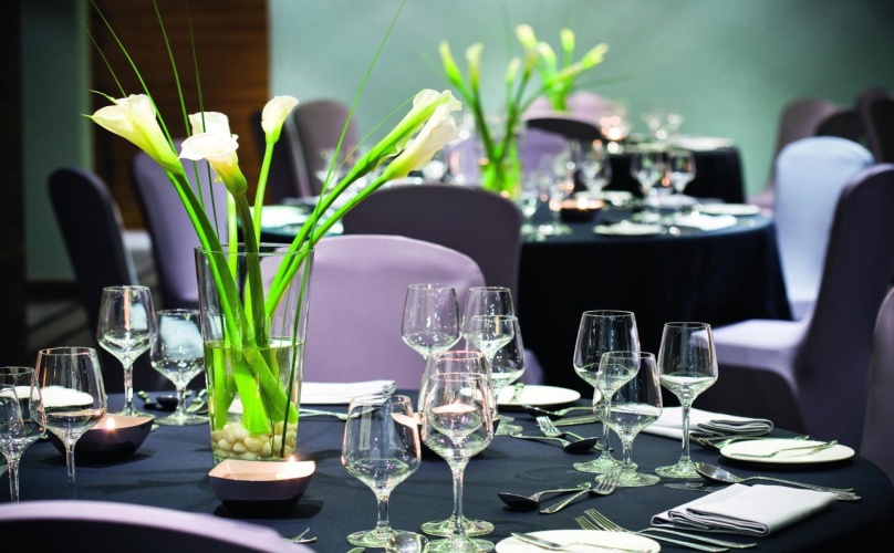 Avani Deira Dubai Hotel