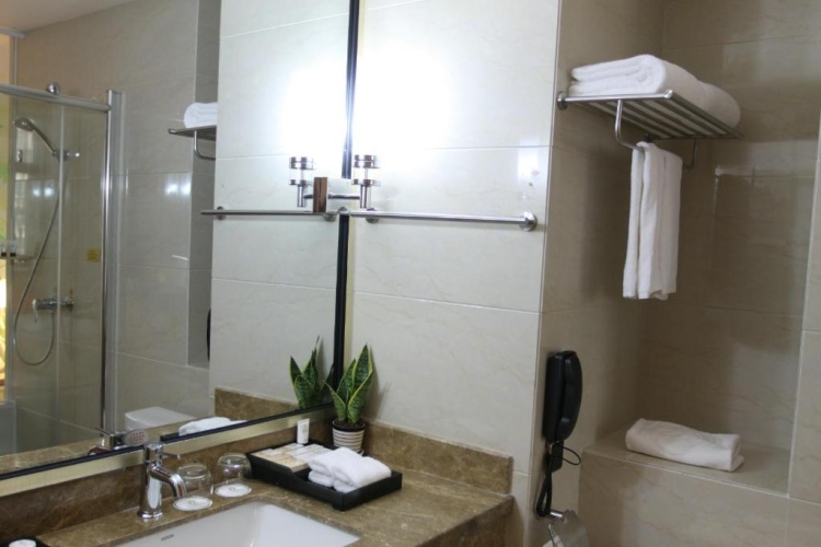 Executive Suite