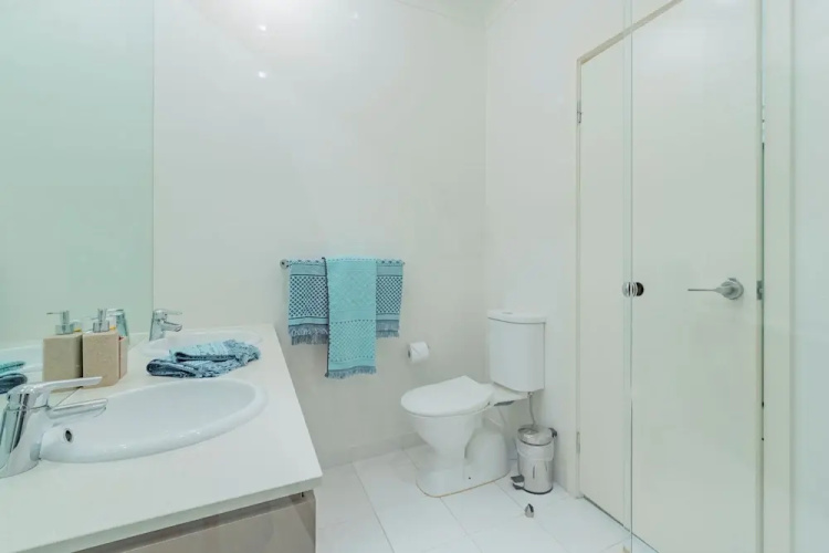 3 Bedroom Townhouse - Pool Access