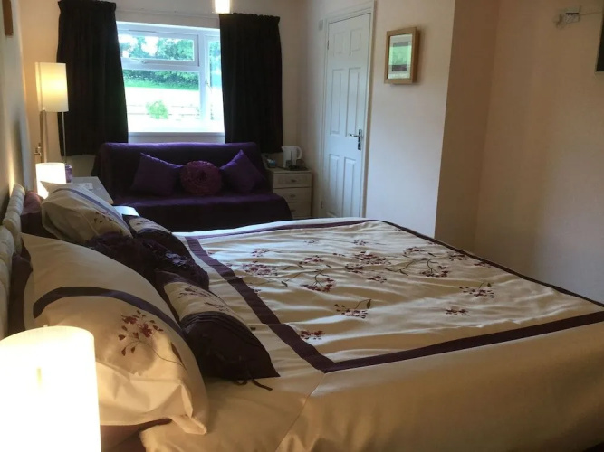 Pen-y-Bont Guest House