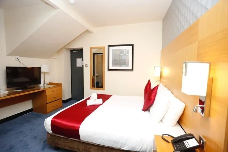 Deluxe Triple room
