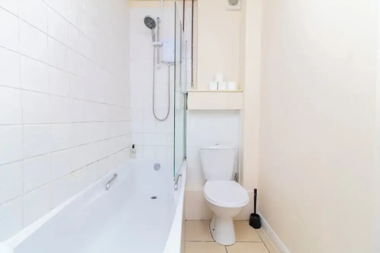 Brookvale Guest House Room 13