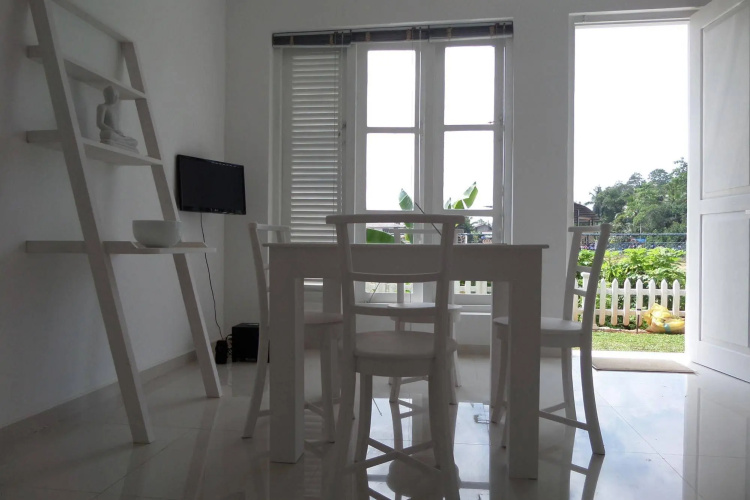 White Villa Ambalangoda