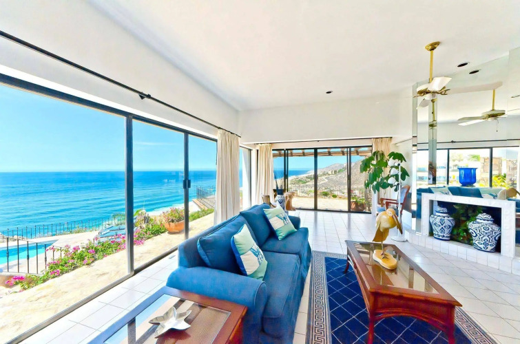 Villa Pacifico del MarOver view