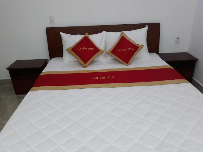 Hotel Con Son City