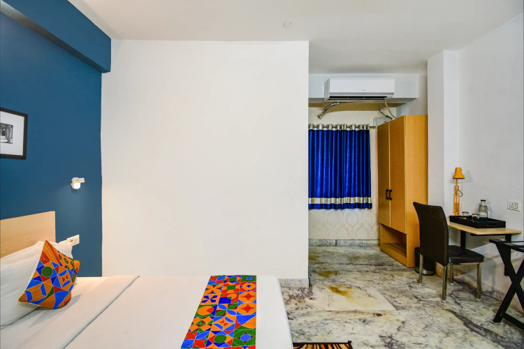 FabHotel Silver Key kalighat