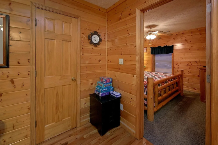 Sweet Mountain Laurel 403 - Four Bedroom Cabin