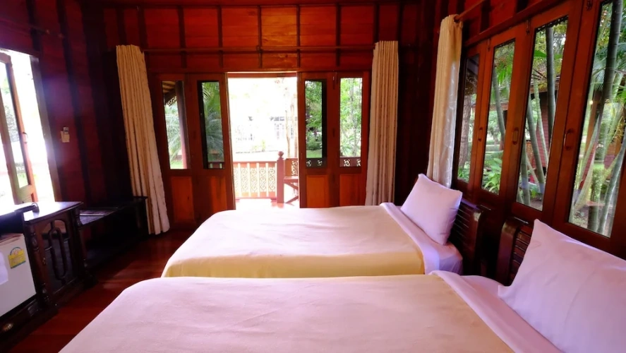 Deluxe Twin room with balcony
