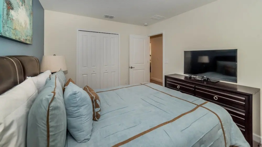 1638 Moon Valley Drive