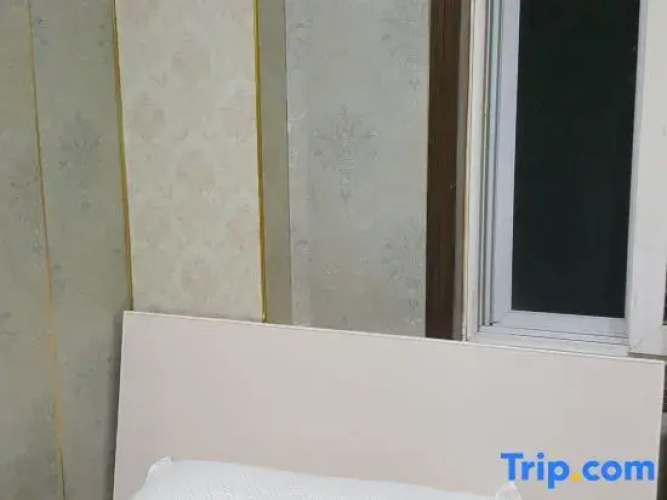 Oumengmei Hostel