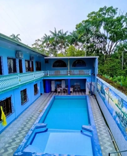 Economy Triple room with garden view