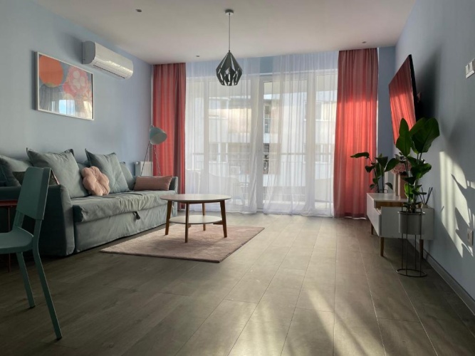 1 Bedroom Apartment