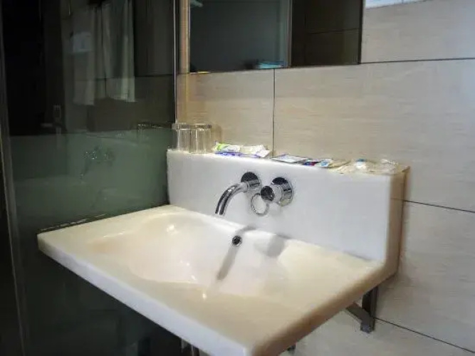 Tiantai Lanting Theme Hotel