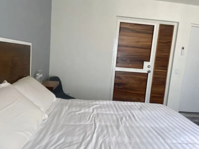 La paz Apartments