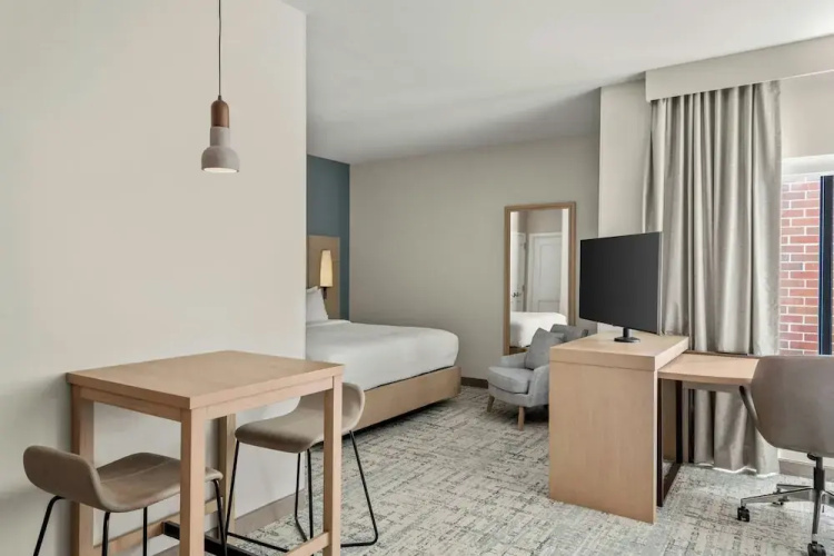 Residence Inn by Marriott Melville