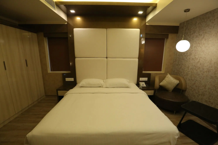 SPS Grand Inn