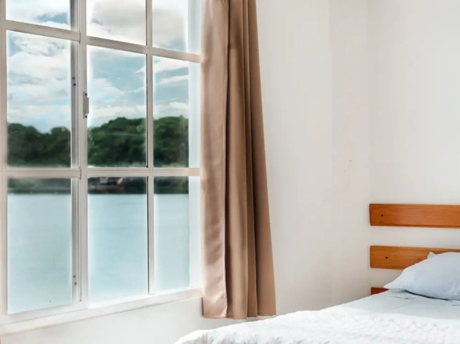 Standard Double room with lake view