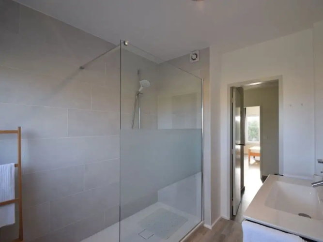Stylish Stay by the Sea