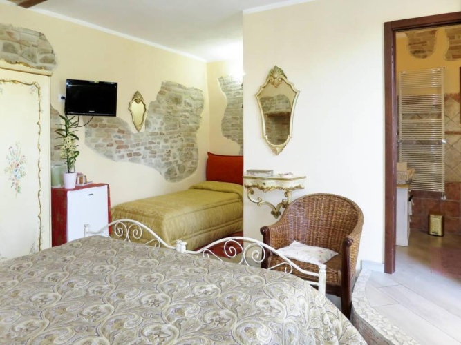 Deluxe Triple room