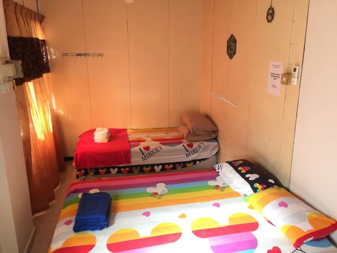 Pesona Backpackers Inn