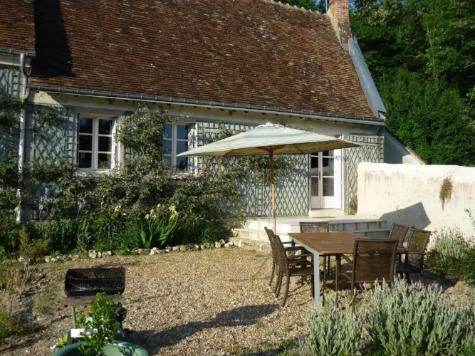 3 Bedrooms Cottage