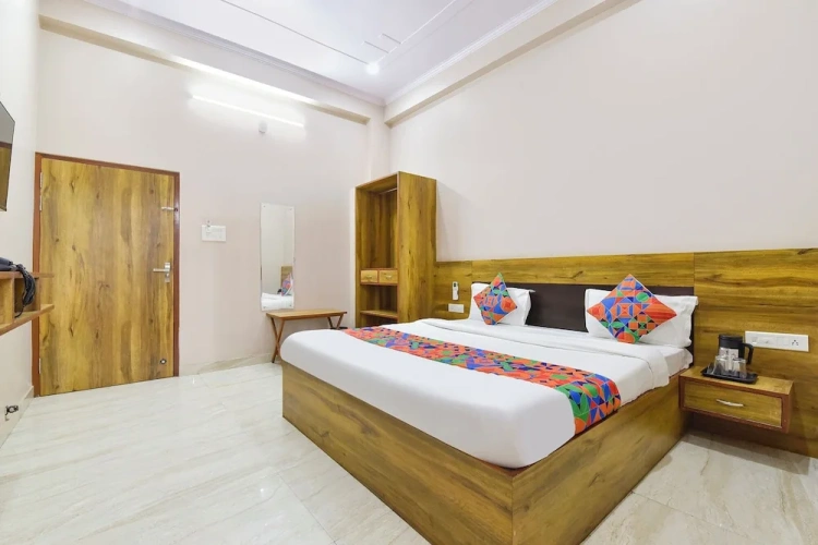 Premium room