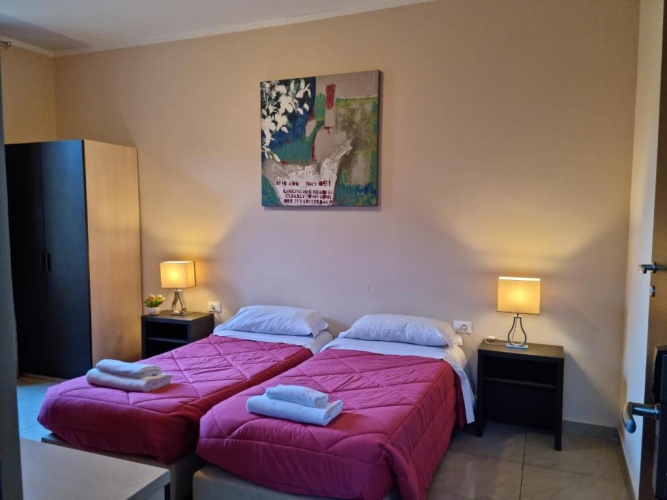Standard Quadruple room