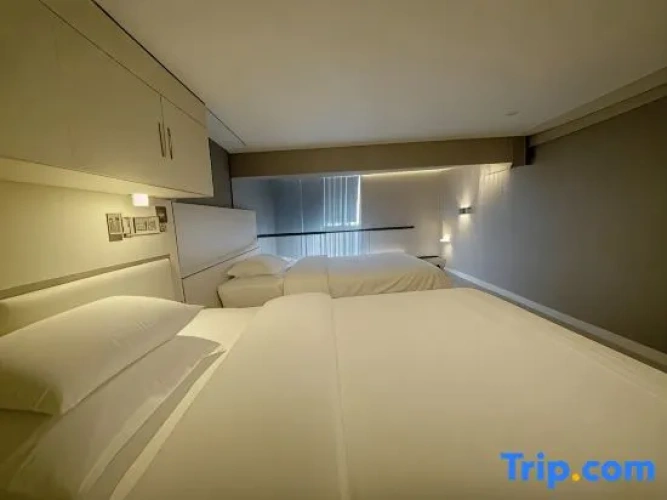 Standard Duplex room