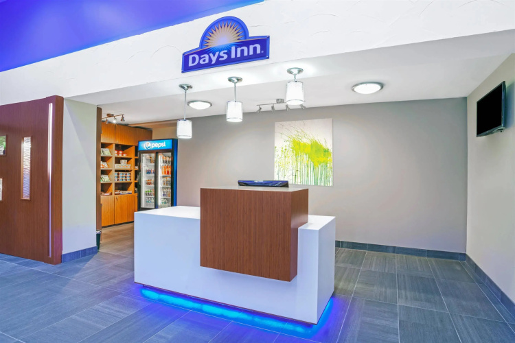 Arya Inn & Suites Farmers Branch