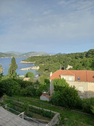 1 Bedroom Apartment with sea view