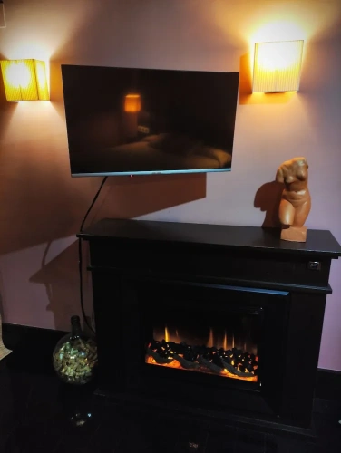 Deluxe Studio