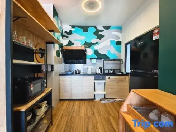3 Bedrooms Apartment