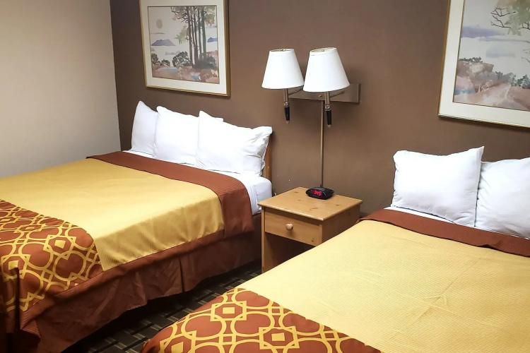 Coratel Inn & Suites Mankato