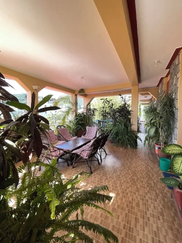 1 Bedroom Deluxe room with mountain view