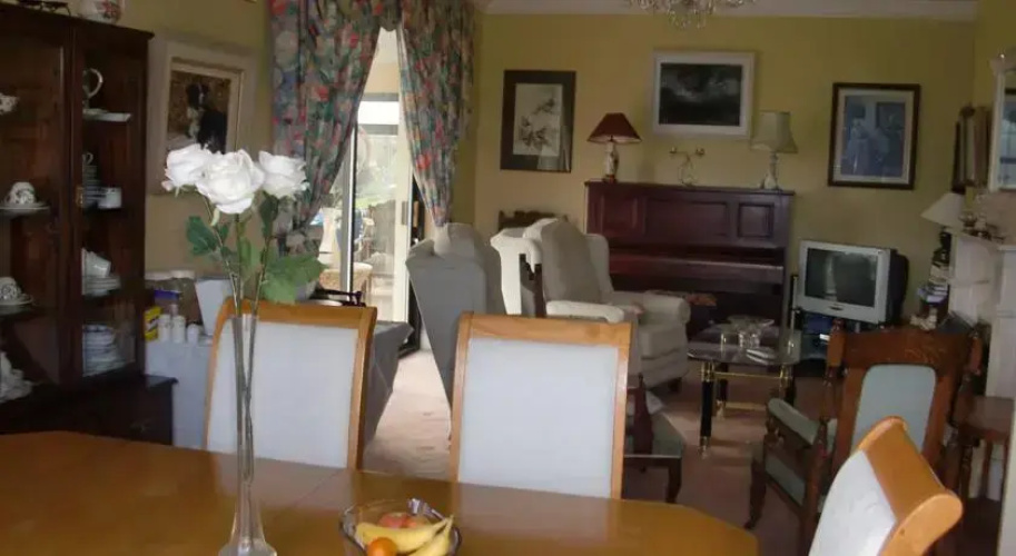 Marengo Guest Accommodation B&B