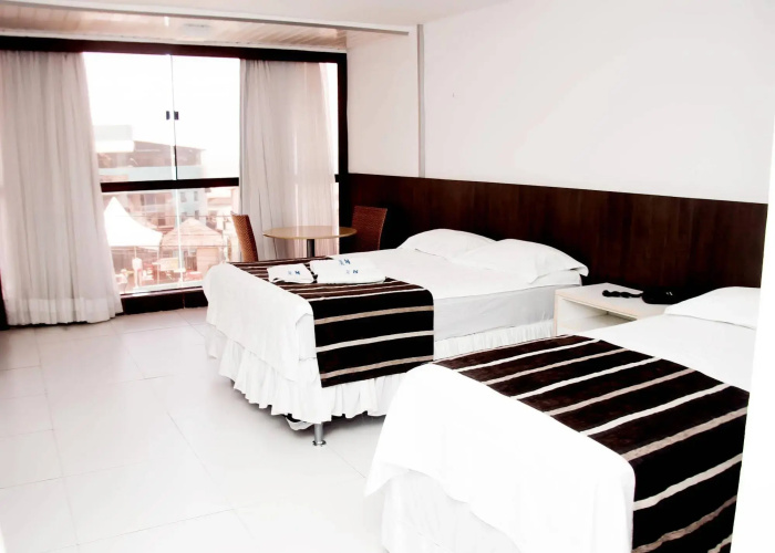 Las Brisas Beach Hotel